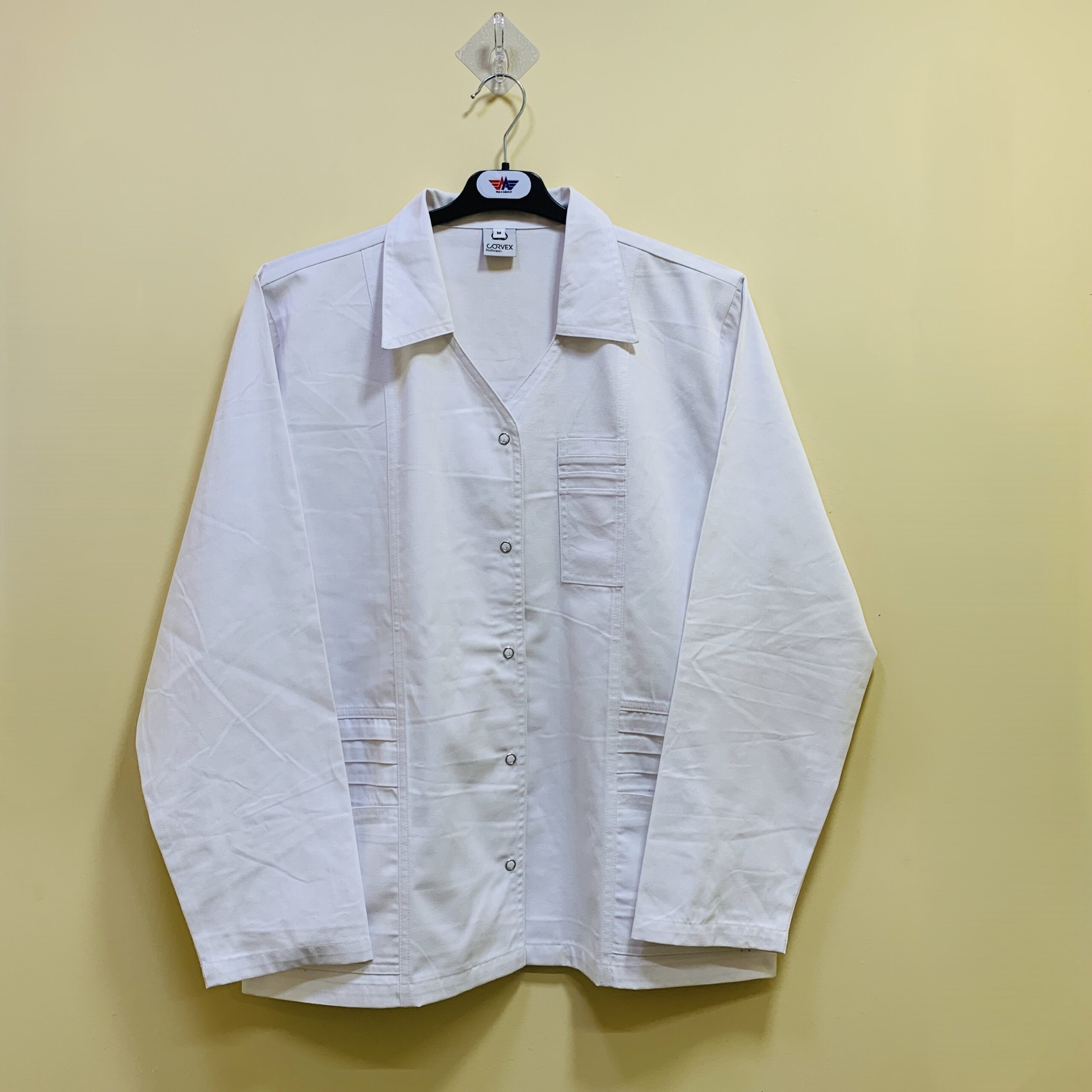 Workwear Aprons: 7 Essential Tips for Better Orders 3 Workwear aprons catalogue garment reference – M&A Sourcing Ltd.